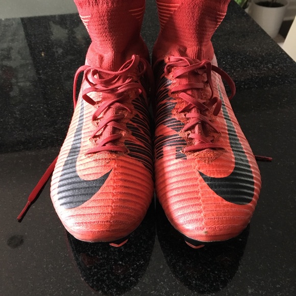 Nike Men’s Mercurial Superfly V FG cleats - Picture 3 of 5
